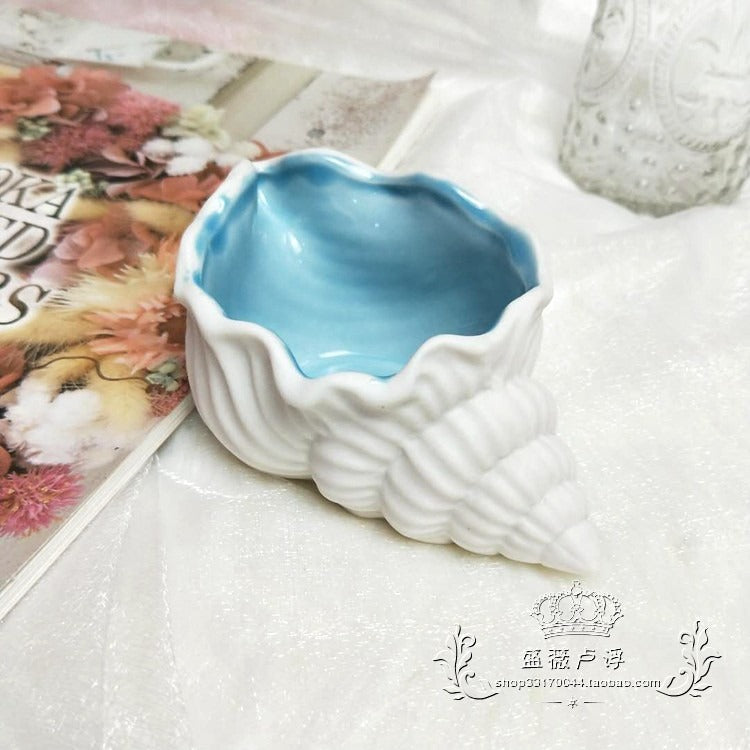 Ceramic Little Conch Eternal Flower Table