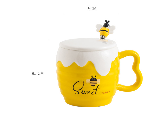 Cartoon Cute Bee Office Mug 